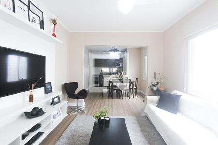 Sala de casa à venda com 3 quartos, 144m² em Sarandi, Porto Alegre