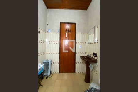 Casa à venda com 140m², 2 quartos e 3 vagasBanheiro Social