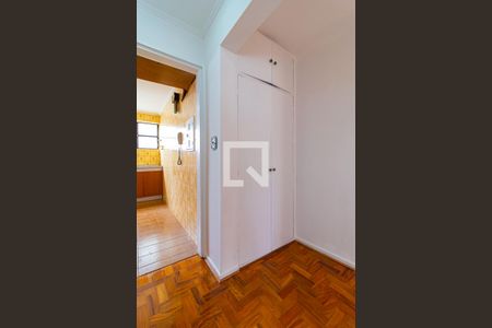 Sala de apartamento à venda com 2 quartos, 75m² em Bela Vista, São Paulo