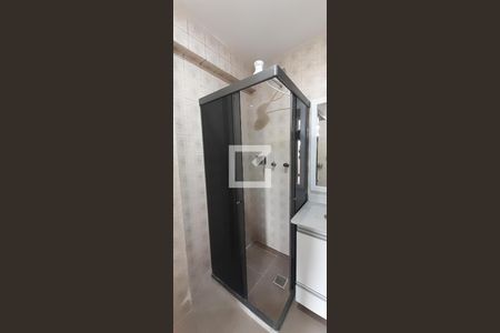 Apartamento para alugar com 100m², 3 quartos e 1 vaga Apartamento para alugar com 100m², 3 quartos e 1 vagaBanheiro da Suíte