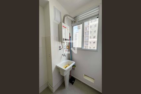 Apartamento para alugar com 42m², 2 quartos e sem vaga Apartamento para alugar com 42m², 2 quartos e sem vagaÁrea de Serviço