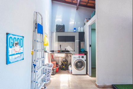Apartamento à venda com 130m², 2 quartos e 2 vagas Apartamento à venda com 130m², 2 quartos e 2 vagasÁrea de Serviço