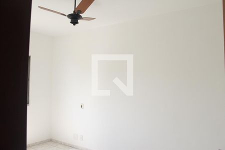 Apartamento à venda com 69m², 2 quartos e 1 vagaQuarto 2