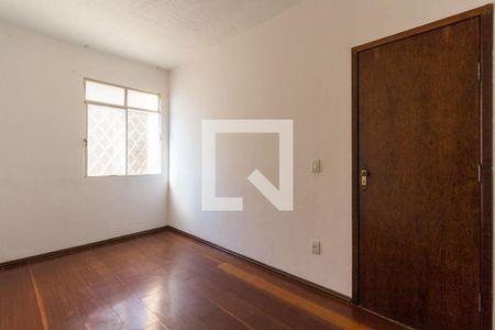 Apartamento à venda com 2 quartos, 66m² em São João Batista, Belo Horizonte