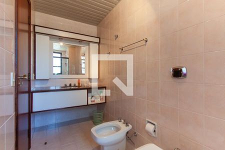 Apartamento para alugar com 300m², 4 quartos e 2 vagasSuíte - Banheiro