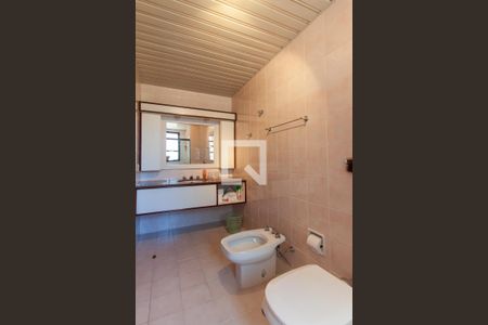 Apartamento para alugar com 300m², 4 quartos e 2 vagasSuíte - Banheiro