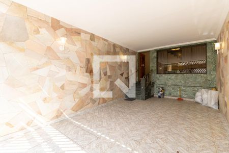 Casa à venda com 170m², 2 quartos e 1 vaga Casa à venda com 170m², 2 quartos e 1 vagaGaragem