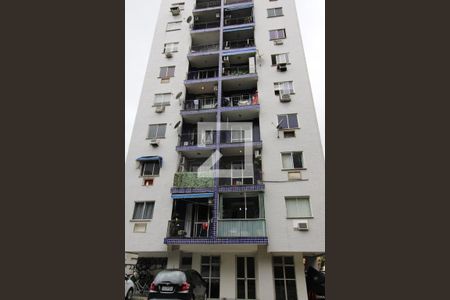 Apartamento à venda com 70m², 2 quartos e 1 vagaFachada