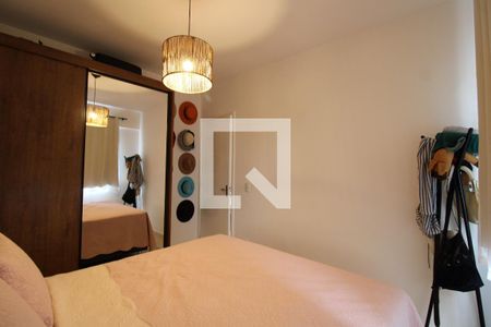 Apartamento à venda com 70m², 2 quartos e 1 vagaQuarto 02