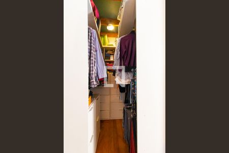 Casa à venda com 165m², 3 quartos e 1 vagaCloset da Suíte