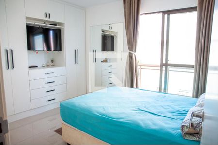 Apartamento à venda com 280m², 4 quartos e 2 vagasQuarto 2 - Suíte