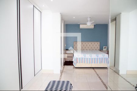 Apartamento à venda com 280m², 4 quartos e 2 vagasQuarto 4 - Suíte