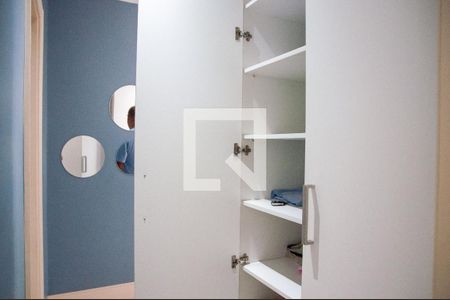 Apartamento à venda com 280m², 4 quartos e 2 vagasArmário no corredor pra cozinha