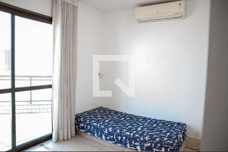 Apartamento à venda com 280m², 4 quartos e 2 vagasQuarto 3 - Suíte