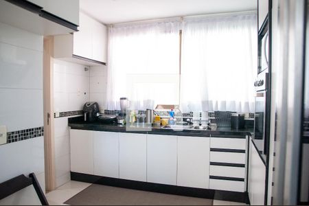 Apartamento à venda com 280m², 4 quartos e 2 vagasCozinha - Armários