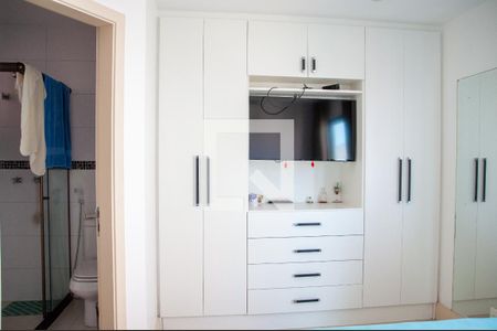 Apartamento à venda com 280m², 4 quartos e 2 vagasQuarto 2 - Suíte