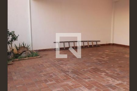 Casa à venda com 293m², 4 quartos e 4 vagas