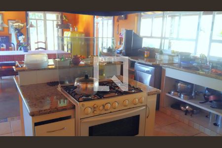 Casa à venda com 693m², 4 quartos e 9 vagas