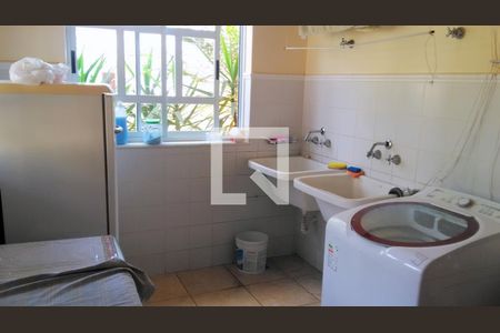 Casa à venda com 693m², 4 quartos e 9 vagas