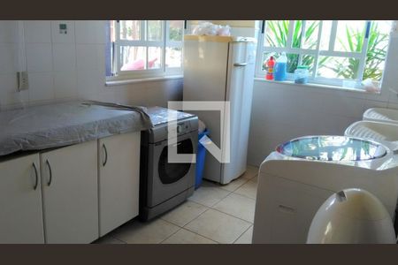 Casa à venda com 693m², 4 quartos e 9 vagas