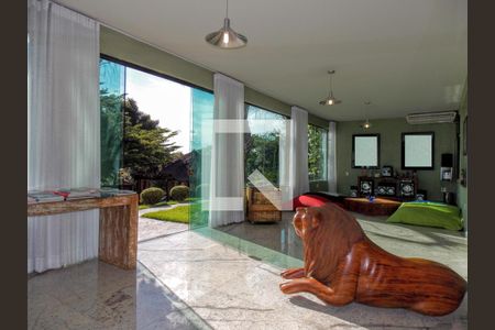 Casa de condomínio à venda com 800m², 5 quartos e 10 vagas
