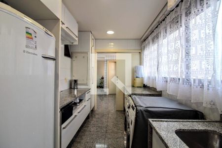 Apartamento à venda com 482m², 4 quartos e 5 vagas