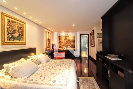 Apartamento à venda com 482m², 4 quartos e 5 vagas