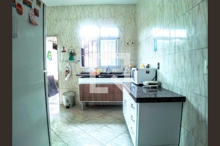 Casa à venda com 234m², 2 quartos e 6 vagas