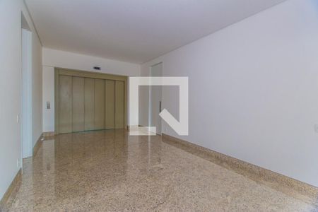 Apartamento à venda com 576m², 4 quartos e 6 vagas
