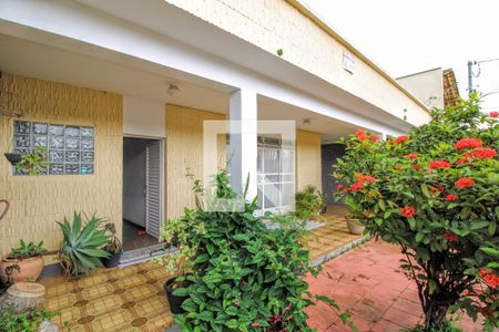Casa à venda com 360m², 3 quartos e 2 vagas