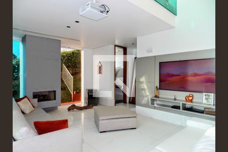 Casa de condomínio à venda com 760m², 5 quartos e 6 vagas