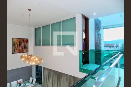 Casa de condomínio à venda com 760m², 5 quartos e 6 vagas