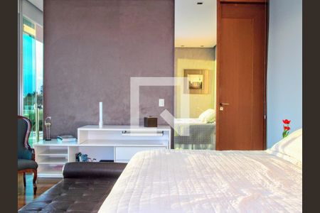 Casa de condomínio à venda com 760m², 5 quartos e 6 vagas