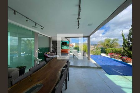 Casa de condomínio à venda com 760m², 5 quartos e 6 vagas