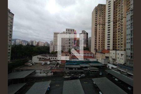 Apartamento à venda com 74m², 2 quartos e sem vaga