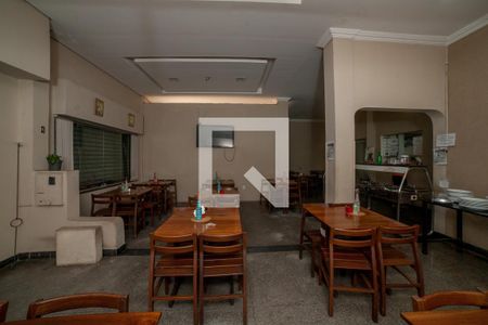 Casa à venda com 140m², 5 quartos e 1 vaga