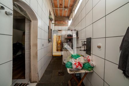 Casa à venda com 140m², 5 quartos e 1 vaga