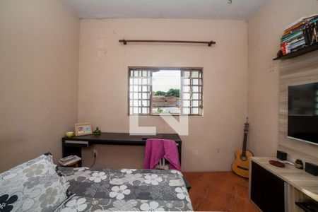 Casa à venda com 5 quartos, 140m² em São Geraldo, Belo Horizonte