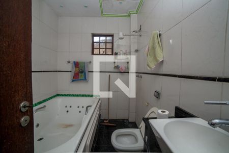 Casa à venda com 140m², 5 quartos e 1 vaga