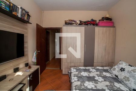 Casa à venda com 5 quartos, 140m² em São Geraldo, Belo Horizonte