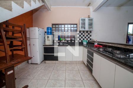 Casa à venda com 140m², 5 quartos e 1 vaga
