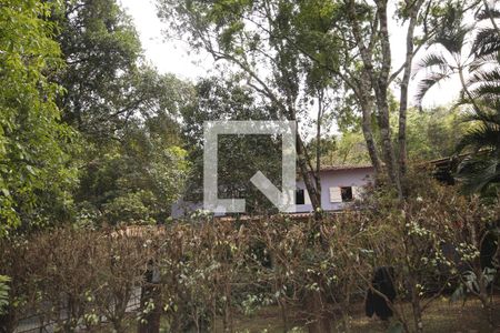 Casa de condomínio à venda com 398m², 4 quartos e 8 vagas