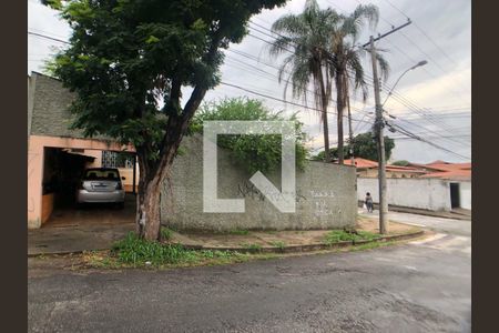 Casa à venda com 137m², 3 quartos e 3 vagas