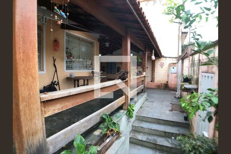 Casa à venda com 137m², 3 quartos e 3 vagas
