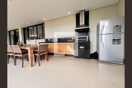 Casa de condomínio à venda com 900m², 5 quartos e 6 vagas