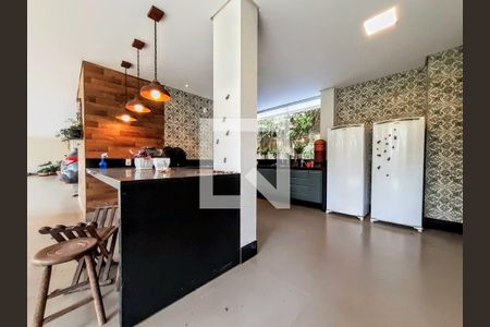 Casa de condomínio à venda com 900m², 5 quartos e 6 vagas