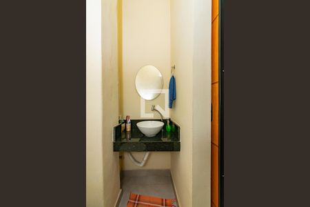 Casa à venda com 600m², 4 quartos e sem vagaCasa 2 Lavabo