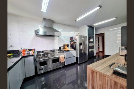 Apartamento à venda com 510m², 4 quartos e 4 vagas