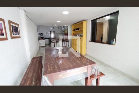 Casa à venda com 235m², 3 quartos e 4 vagas