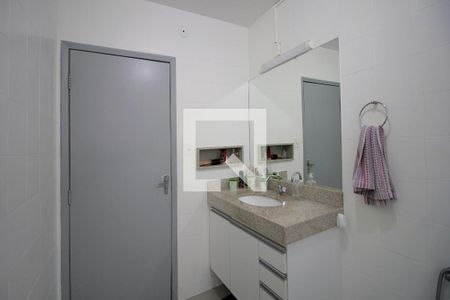 Apartamento à venda com 102m², 3 quartos e 1 vagaBanheiro